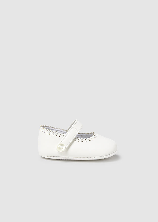 IVORY Newborn Girl Mary Jane Shoes