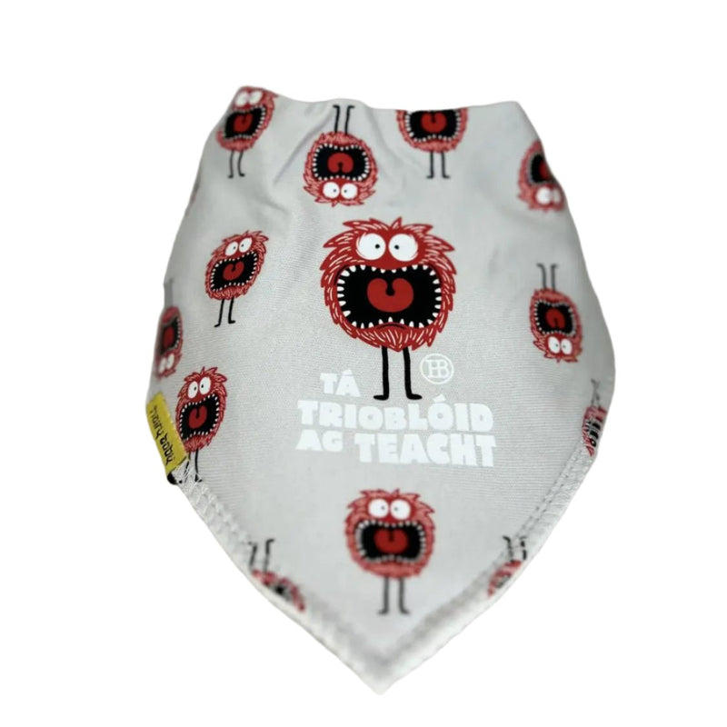 Tá Trioblóid Ag Teacht Organic Cotton DribbleBoo Bandana Bib