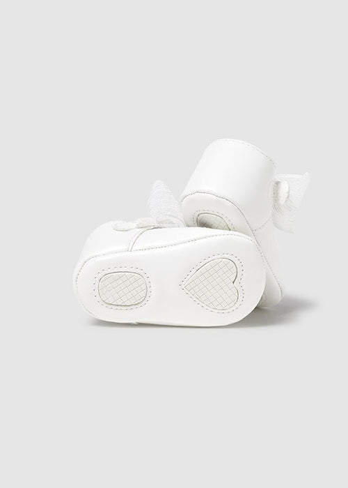 WHITE Newborn Girl Bow Mary Jane Shoes